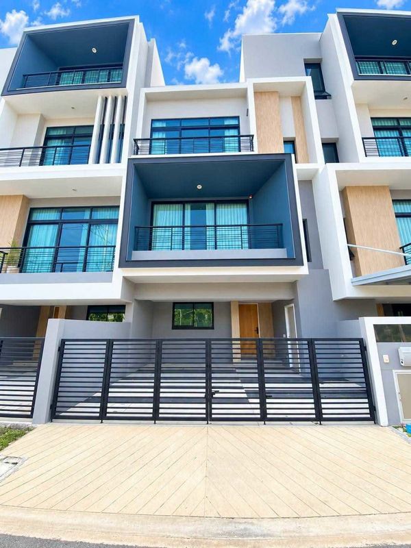ให้เช่า #ทาวน์โฮม หมู่บ้าน Nirvana Define กรุงเทพกรีฑา 📞095-164-2956 #ใกล้โรงเรียนนานาชาติWellington