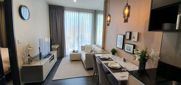 Condo for Rent Edge Sukhumvit 23
