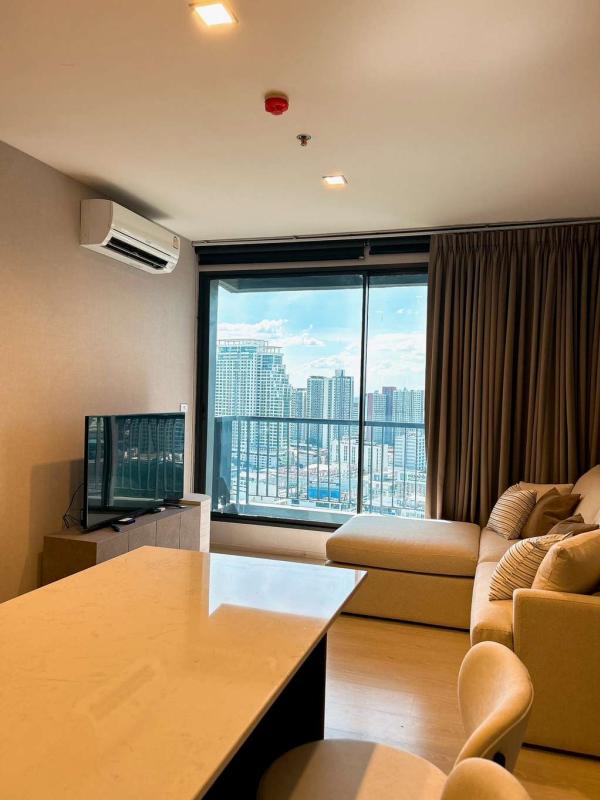 Rhythm Sukhumvit 44/1 / 2 Bedrooms (SALE WITH TENANT), ริทึ่ม สุขุมวิท 44/1 / 2 ห้องนอน (ขายพร้อมผู้เช่า) AA688