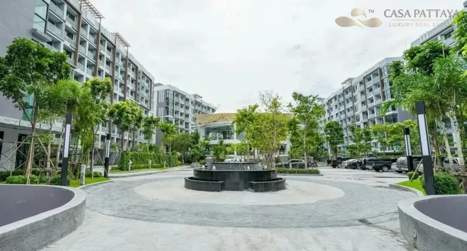 Condo for Sale: Dusit Grand Park ( Pool View)