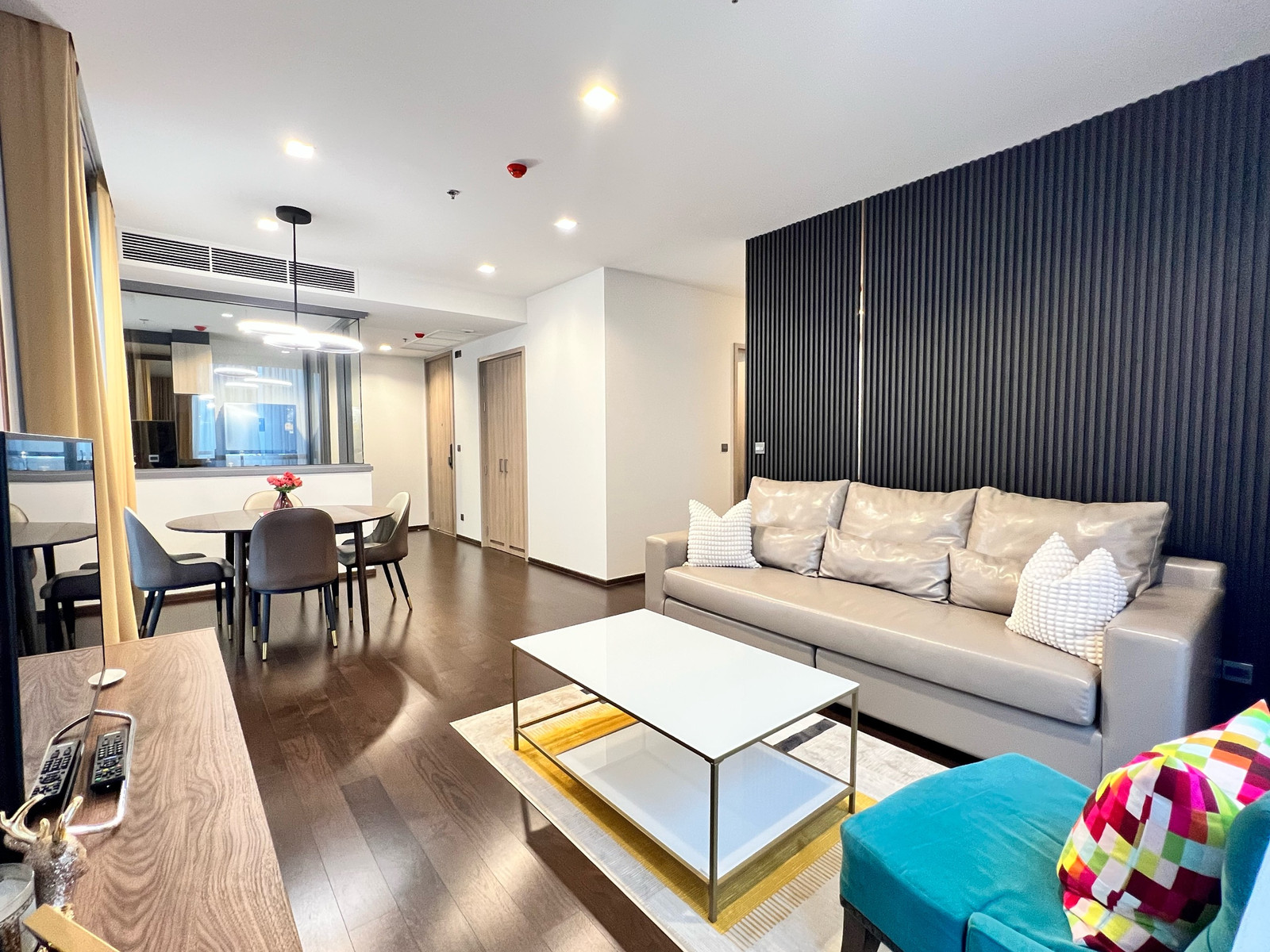 The Line Ratchathewi for rent 80sqm 57,000
