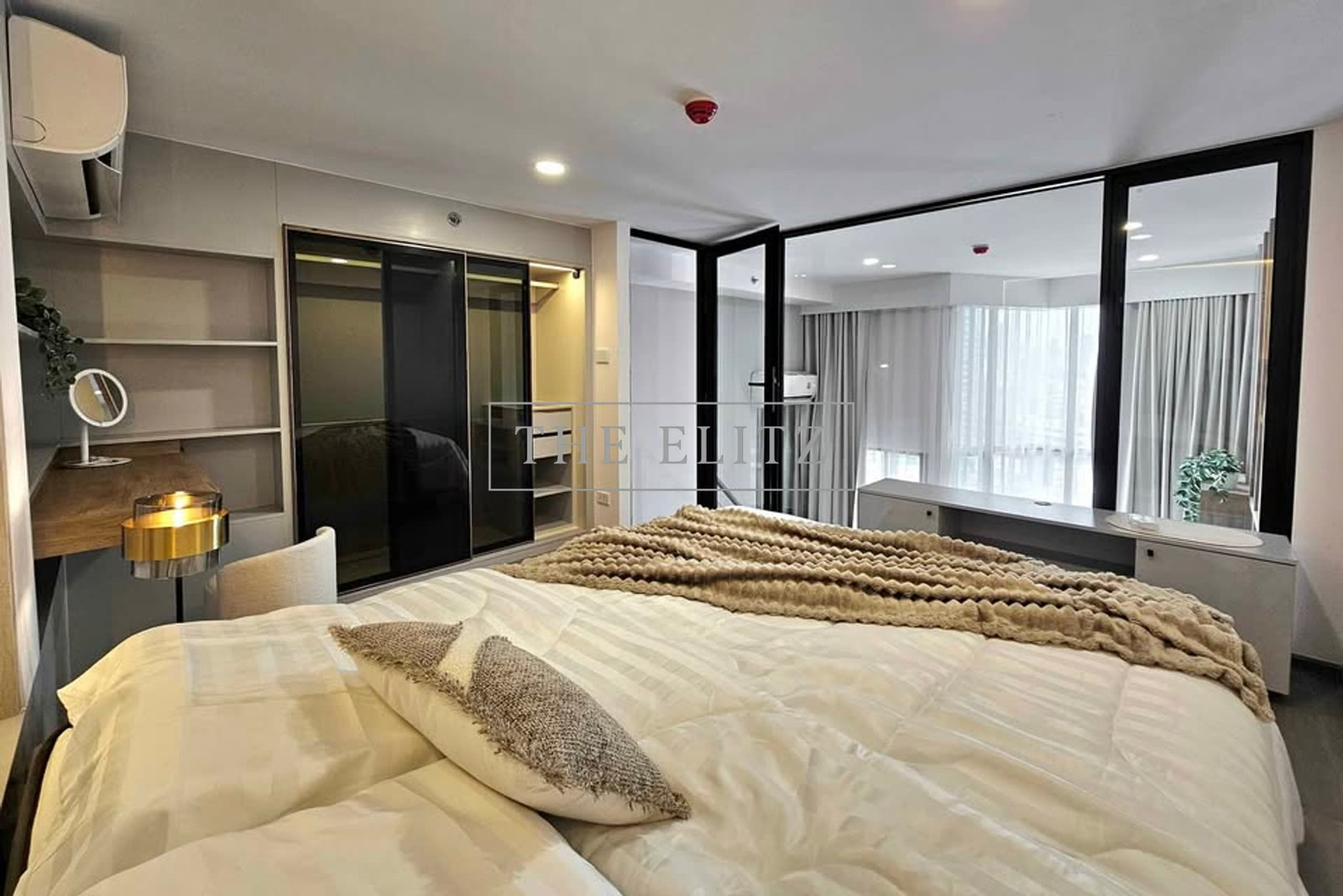 Spacious 1-Bedroom Condo at KnightsBridge Space Sukhumvit - Rama 4 | 35 SQ.M | Near BTS Phra Khanong | 30K/Month – รูปที่ 4