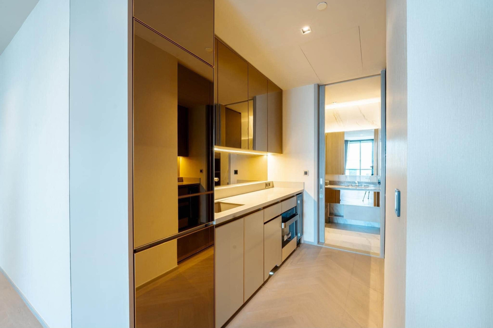 ST809/For sale: Super Luxury Penthouse Condo: The Reserve Sathorn (The Reserve Sathorn), single floor unit (Single Floor Penthouse), 23rd floor, large size 182 sq m, 4 bedrooms + 1 office room, location in Soi Suan Phlu, in the heart of CBD Sathorn   – รูปที่ 2