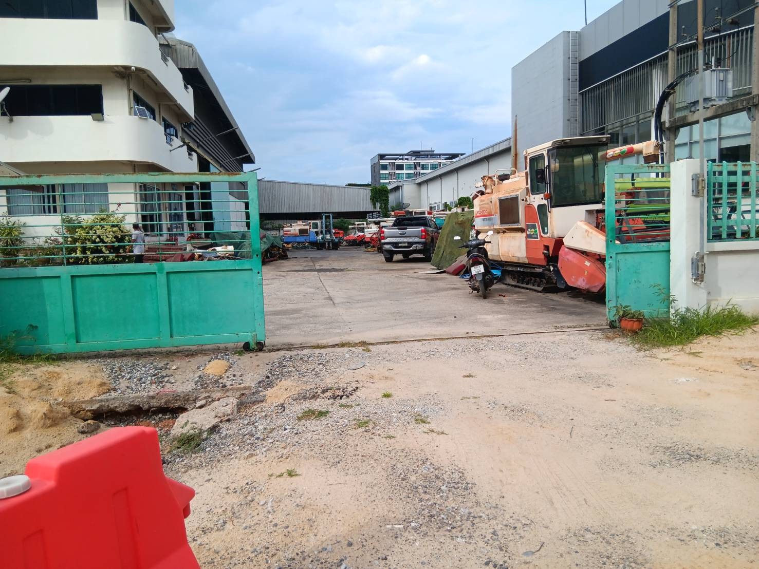 ขาย อาคารพร้อมที่ดิน ติดถนนบางนา-ตราด กม 26 – รูปที่ 3