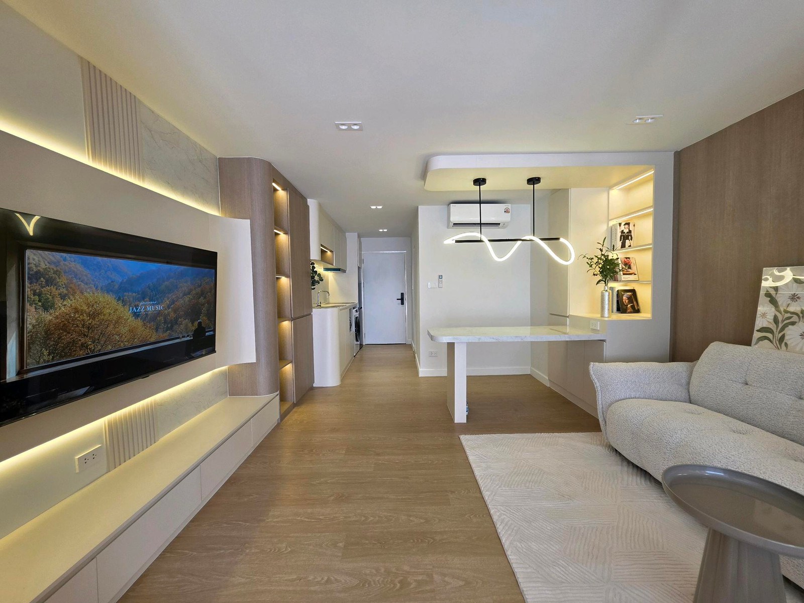 Owners Post : Hillside 4 วิวสระน้ำ ชั้น6
45 ตรม ห้องตกแต่งใหม่ทั้งหมด – รูปที่ 2