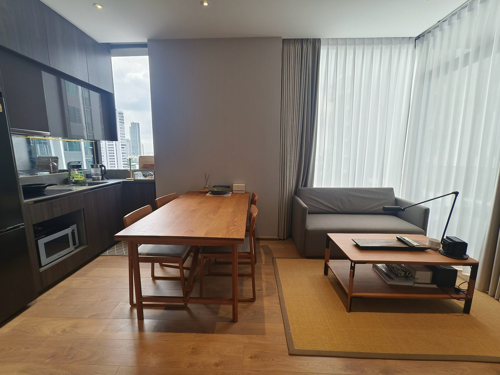 The FINE Bangkok Thonglor - Ekkamai / 2 bed - 2 bath / Easily accessible to both Thonglor & Ekkamai The FINE Bangkok Thonglor - Ekkamai / 2 bed - 2 bath / Easily accessible to both Thonglor & Ekkamai