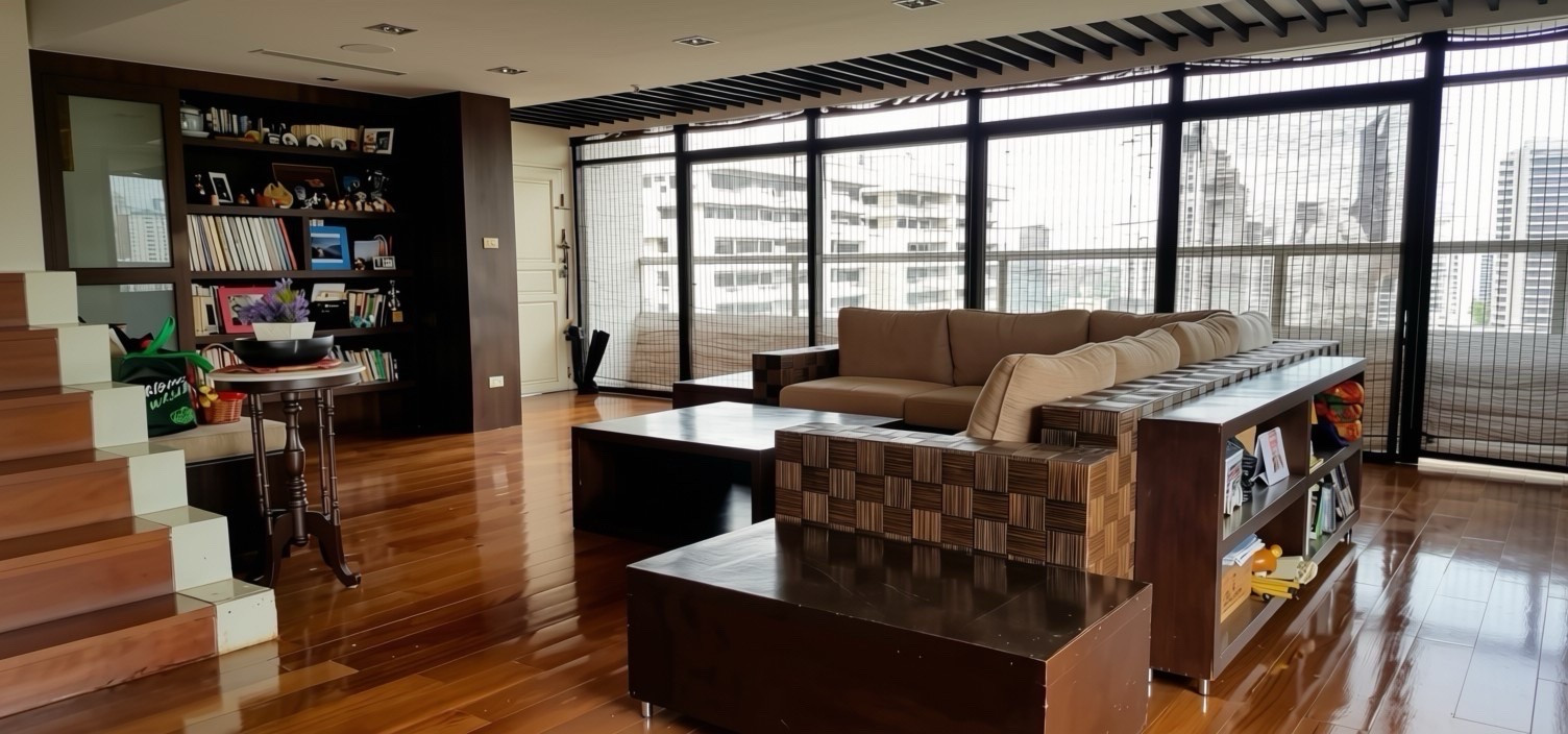 Sell Baan Prom phong 3 bedroom 3 bathrooms 294 Sqm for Sell only 36,000,000 mb. please contact 0816878954 Sell Baan Prom phong 3 bedroom 3 bathrooms 294 Sqm for Sell only 36,000,000 mb. please contact 0816878954