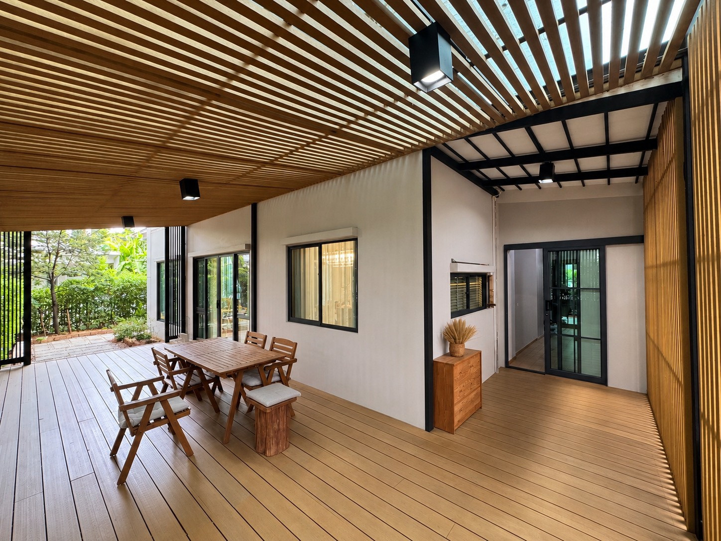 บ้านมุมแปลงใหญ่! ตกแต่งใหม่ทั้งหลัง พร้อมอยู่!! ขายบ้านเดี่ยว สราญสิริ ศรีวารี 2 (Saransiri Srivaree 2) 69 ตร.ว. ใกล้สนามบินสุวรรณภูมิ  – รูปที่ 4