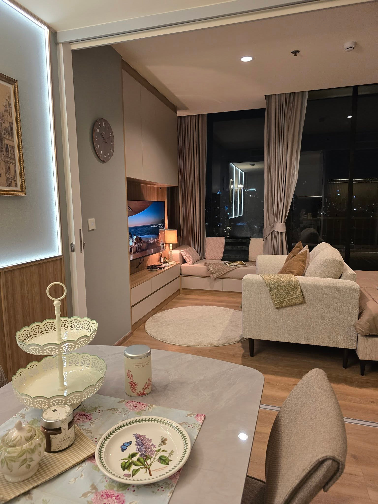 ให้เช่า Noble Form Thonglor  1 Bed High Ceiling with Daybed สไตล์ Cozy & Homey  – รูปที่ 4
