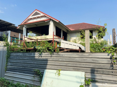  ขายถูกที่ดินซ.อัศวพิเชษฐ์ 10 ตลิ่งชัน 90 ตร.ว. พร้อมบ้านเดิม ห่างจากถนนใหญ่เพียง30 เมตรเท่านั้น  – รูปที่ 4