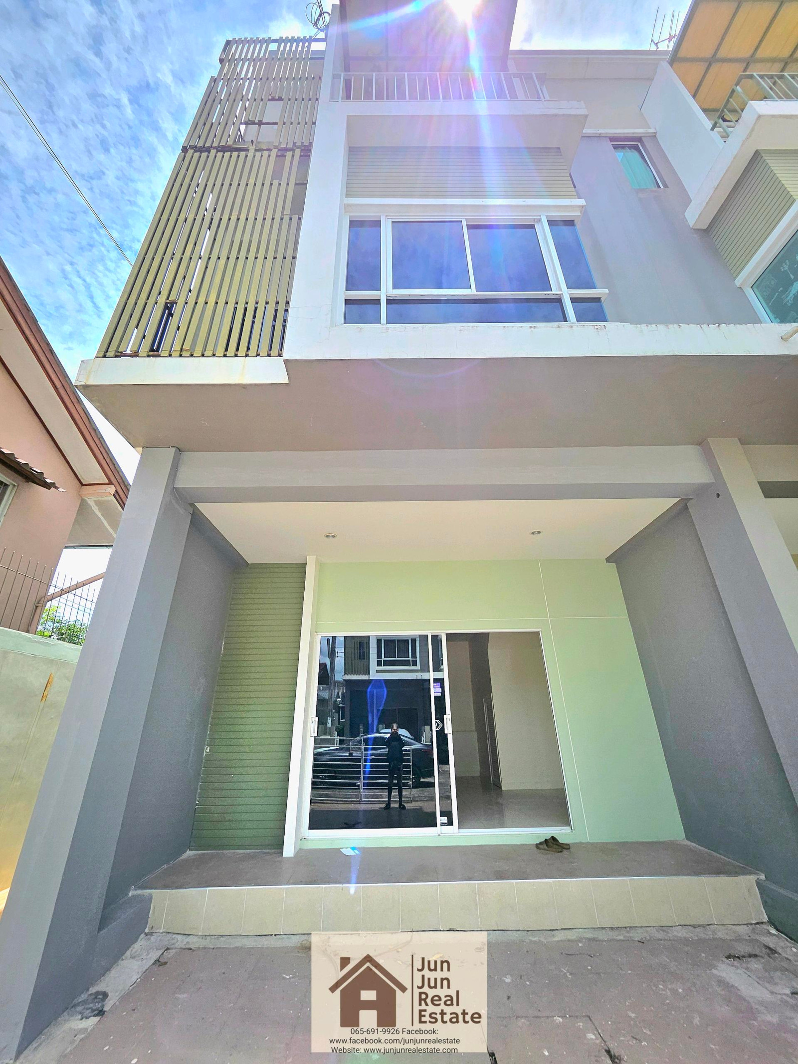 💥19,000/month💥 For rent: Nalin Avenue Ramkhumhaeng: Nalin Avenue Ramkhumhaeng, townhome, 3 floors, 32 sq m, corner unit, next to Ramkhamhaeng Road.  Ready to move in!!! – รูปที่ 2