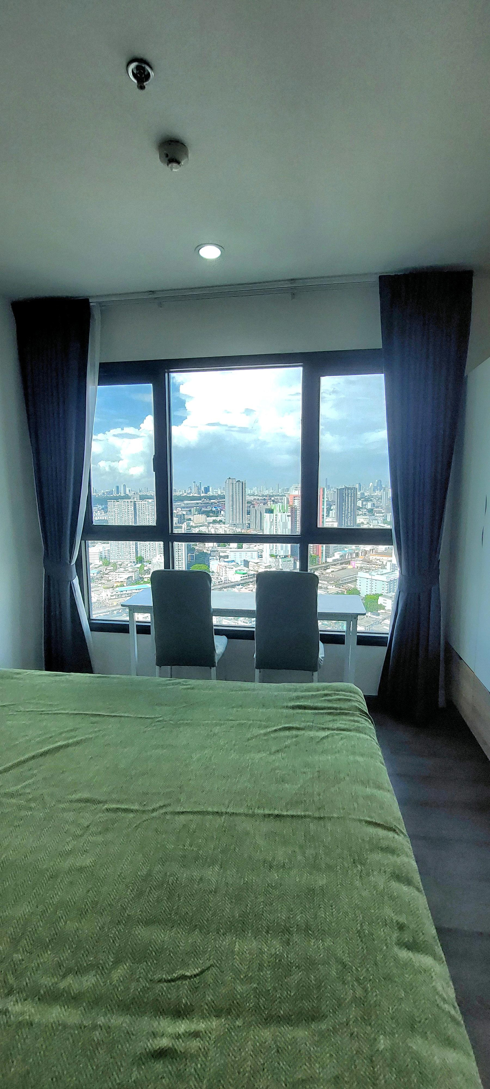 Condo room for rent, good view at The Base Park West Bts On Nut.