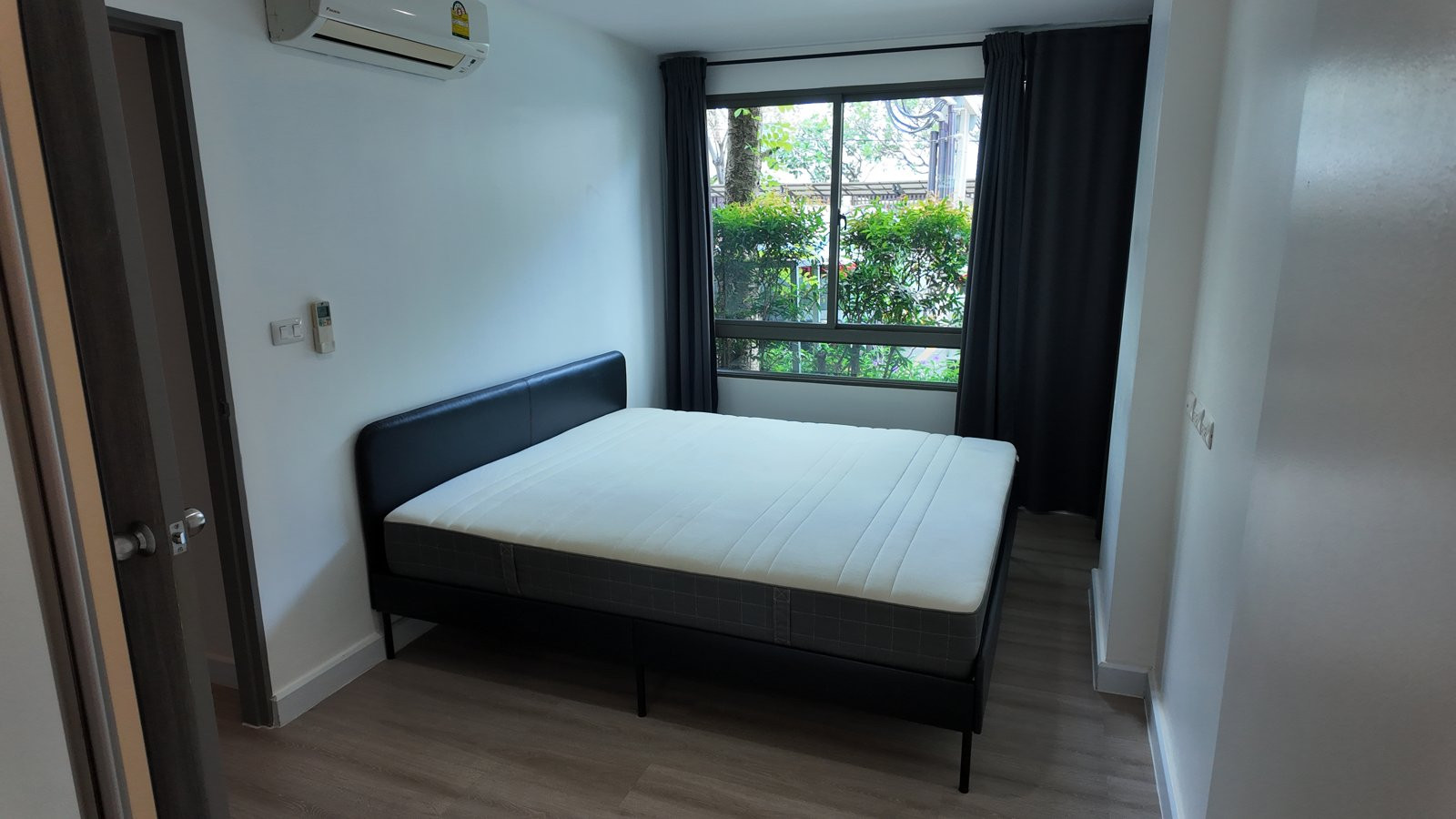 ให้เช่า เมโทรลักซ์ รัชดา ชั้น 1 ให้เช่า เมโทรลักซ์ รัชดา ชั้น 1