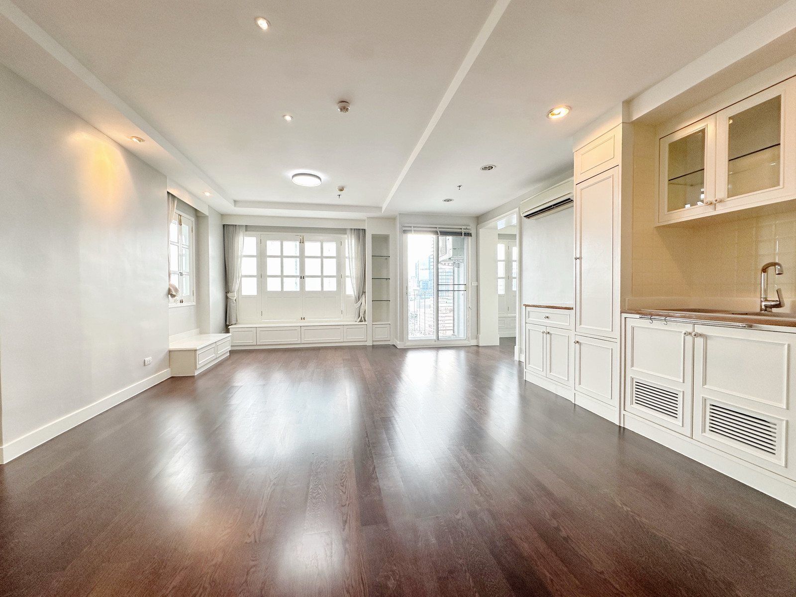 ขาย 📍 Diamond Ratchada Condo  2 ห้องนอน 2 ห้องน้ำ  ขนาด  100 ตรม   ✅ เพียง  7,990,000 บาท  ห้องใหญ่มาก !!!  – รูปที่ 3