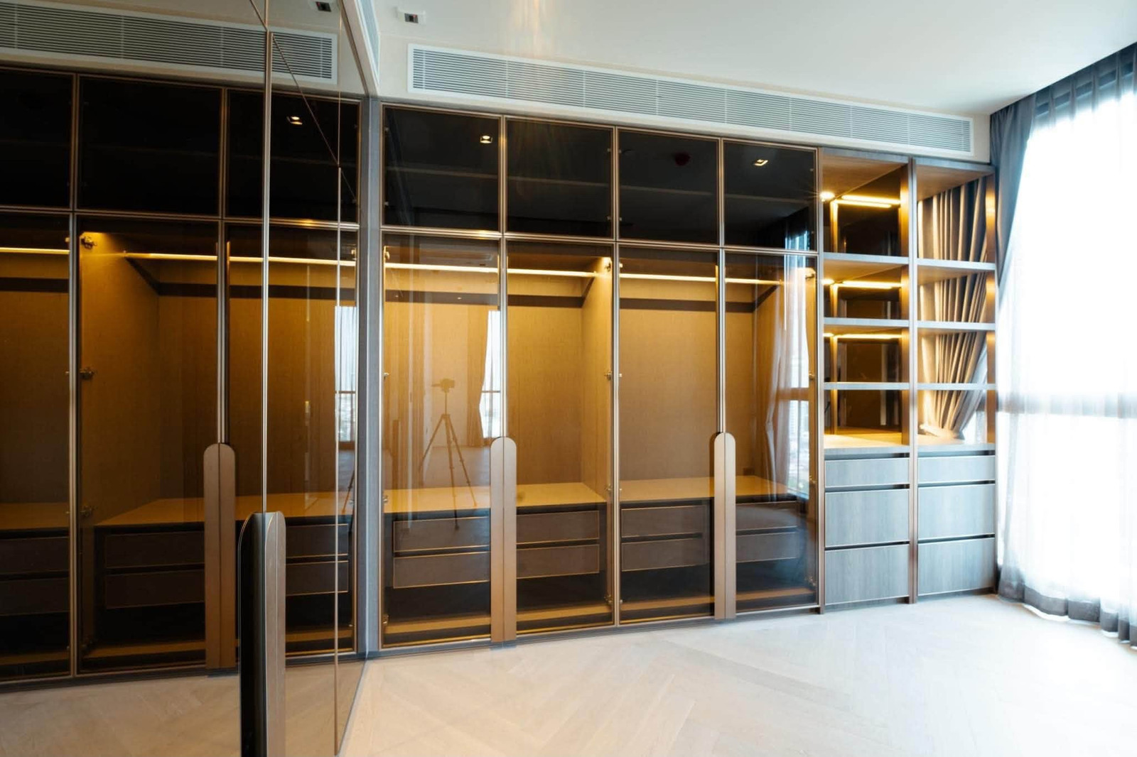ST809/For sale: Super Luxury Penthouse Condo: The Reserve Sathorn (The Reserve Sathorn), single floor unit (Single Floor Penthouse), 23rd floor, large size 182 sq m, 4 bedrooms + 1 office room, location in Soi Suan Phlu, in the heart of CBD Sathorn   – รูปที่ 4