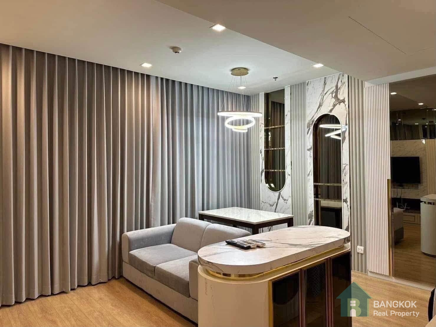 Noble Around 33 | 2 Bed Luxury Condo near BTS Phrom Phong