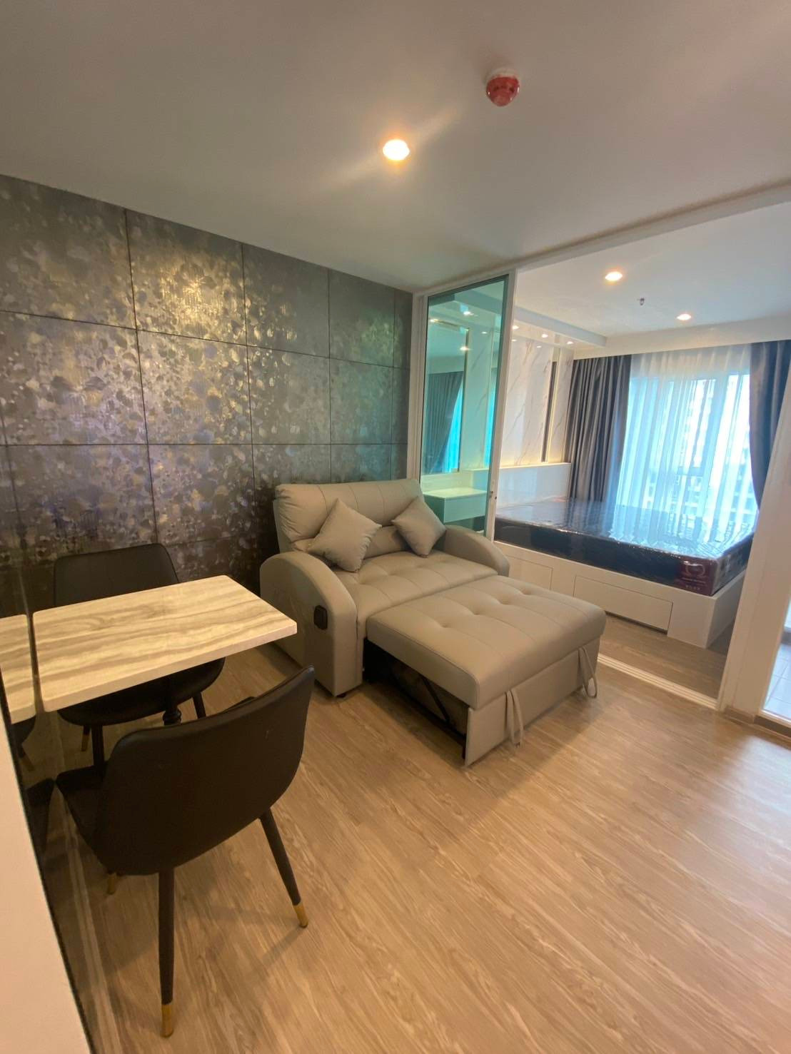 🌷🩷 Regent Home Bangna 🌷🩷 1 BEDROOM + 1 BATHROOMS | 28 SQ.M.