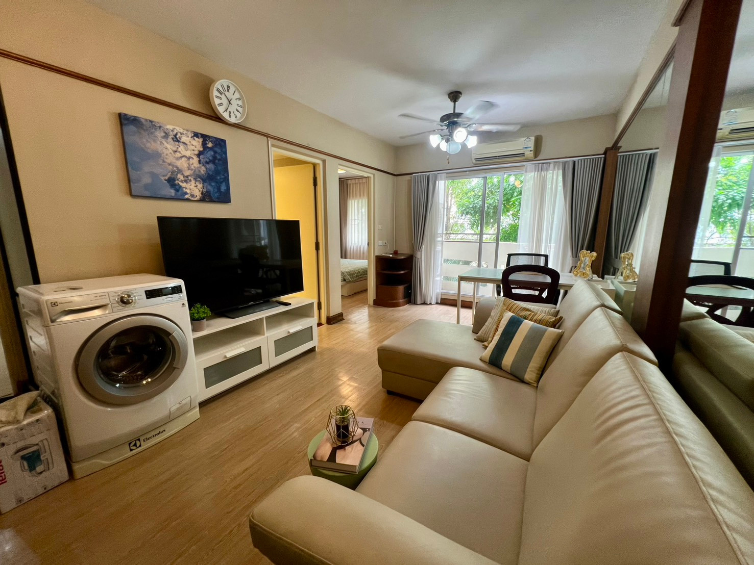 Condo for sale, Baan Suan Than, 43 sq m., 2 bedrooms, 1 bathroom, pets allowed, Ratchada 36, ​​near MRT Lat Phrao.