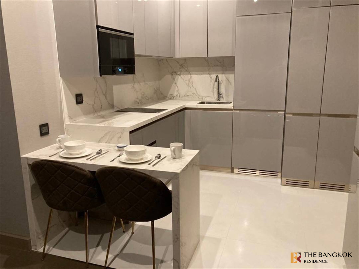 0 M Mrt -The esse at singha complex