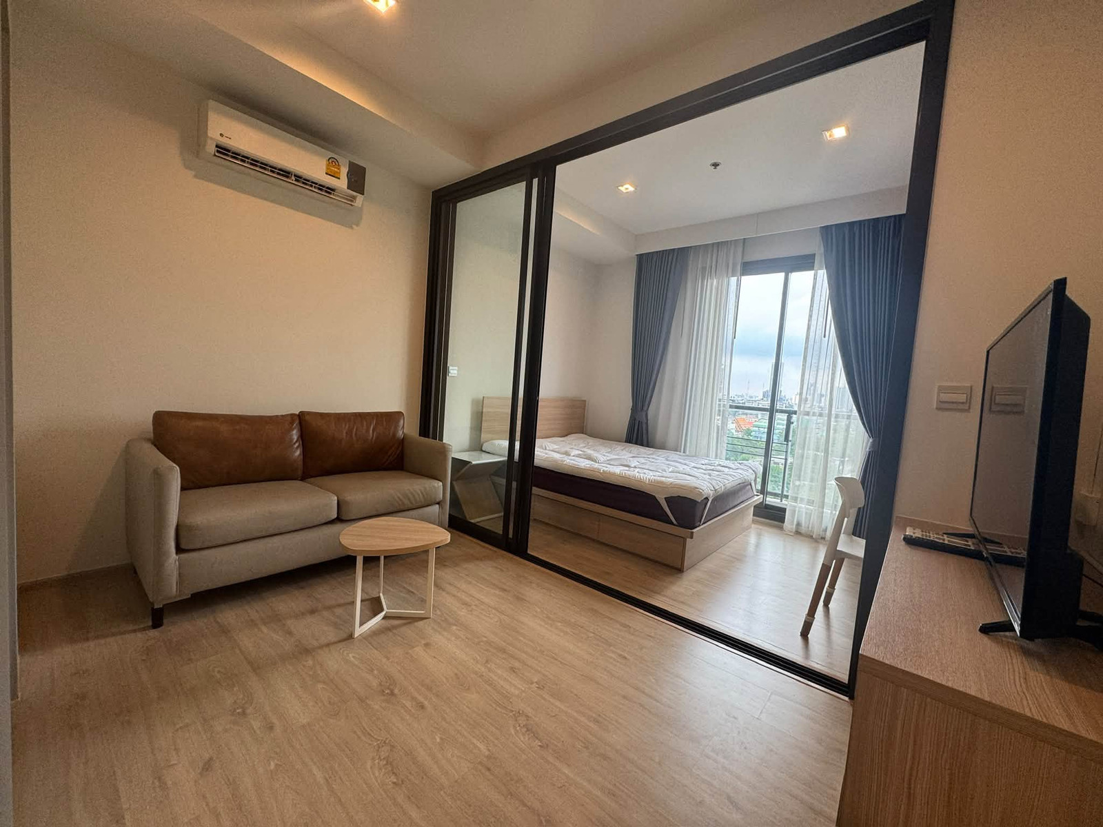 Condo for rent, pet friendly. In the heart of Chatuchak, near 2 BTS lines. – รูปที่ 2