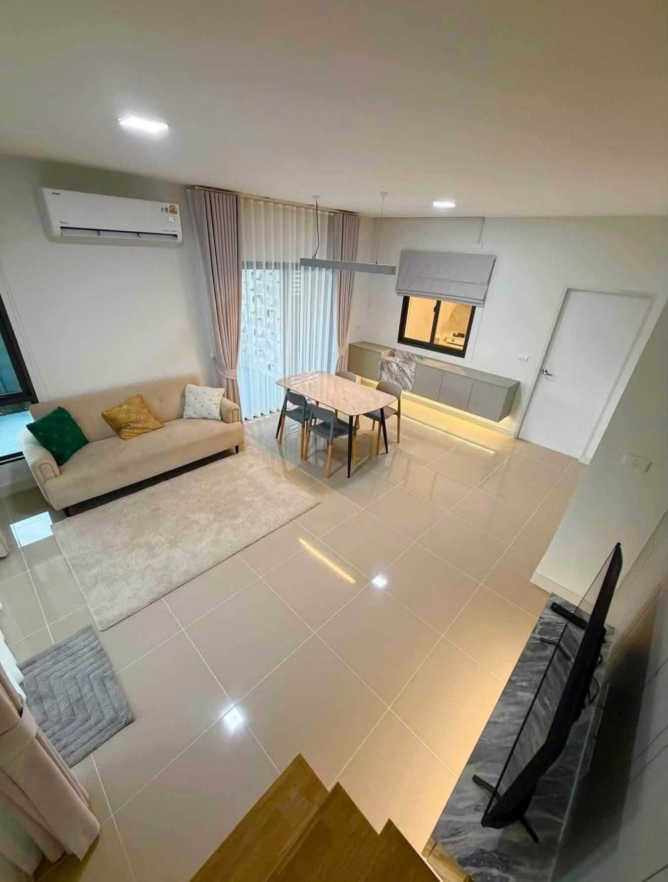 🏡ทาวน์โฮมโครงการ พลีโน่ สุขุมวิท บางนา 3 🌟ตกแต่ง build in พร้อมเข้าอยู่  ❄️เครื่องปรับอากาศครบทุกห้อง  – รูปที่ 2