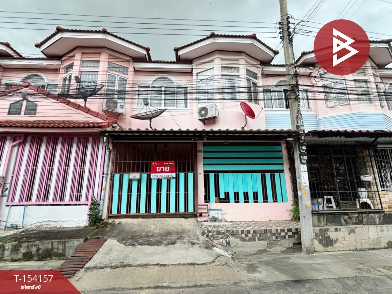Townhouse for sale PK Garden Village, Pracha Uthit 90, Phra Samut Chedi, Samut Prakan