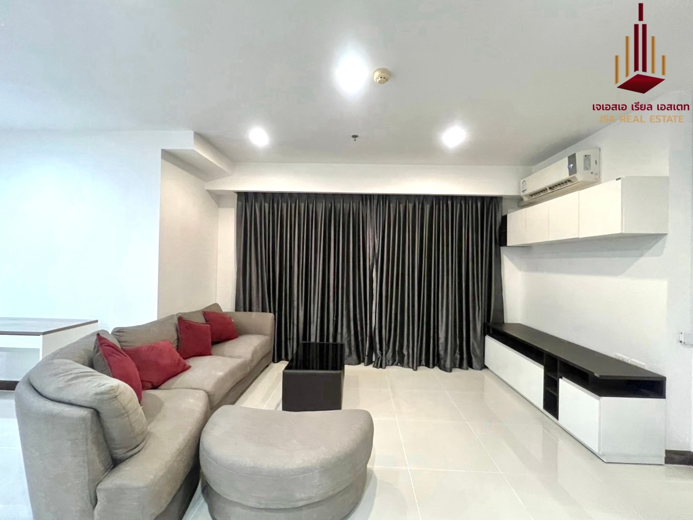 ✨ For Rent: Supalai Prima Riva Condo ✨ 💰 Only 35,000 THB/month