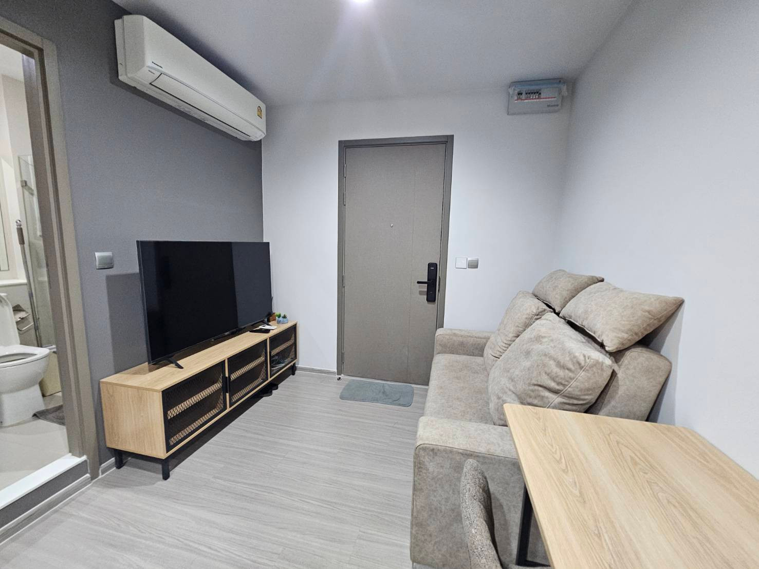 Hot Deal 1 bed for rent at Life asoke hype – รูปที่ 2