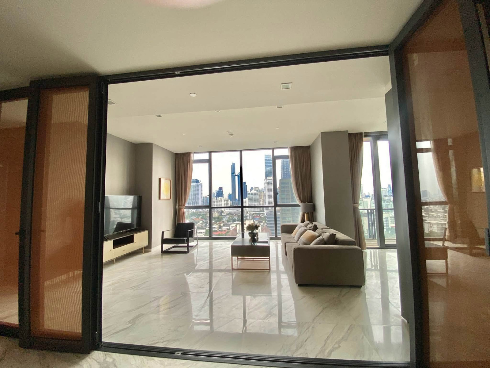 The Monument Thonglor for rent 125.2 sqm 2 beds 3 bath 135,000 per month for sale 39.5MB  – รูปที่ 4