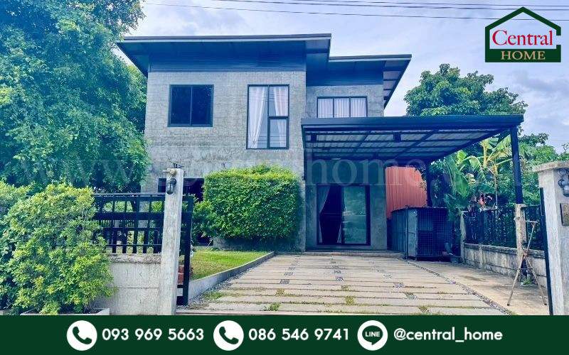 2-story detached house along Khlong Sam 7, near BTS Khu Khot.