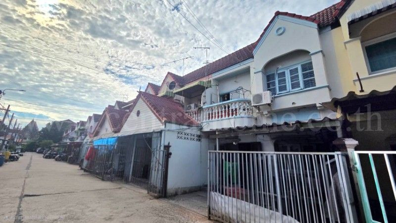 ทาวน์เฮ้าส์ 2 จอดในบ้าน บางเขน พหลโยธิน 54 – รูปที่ 2
