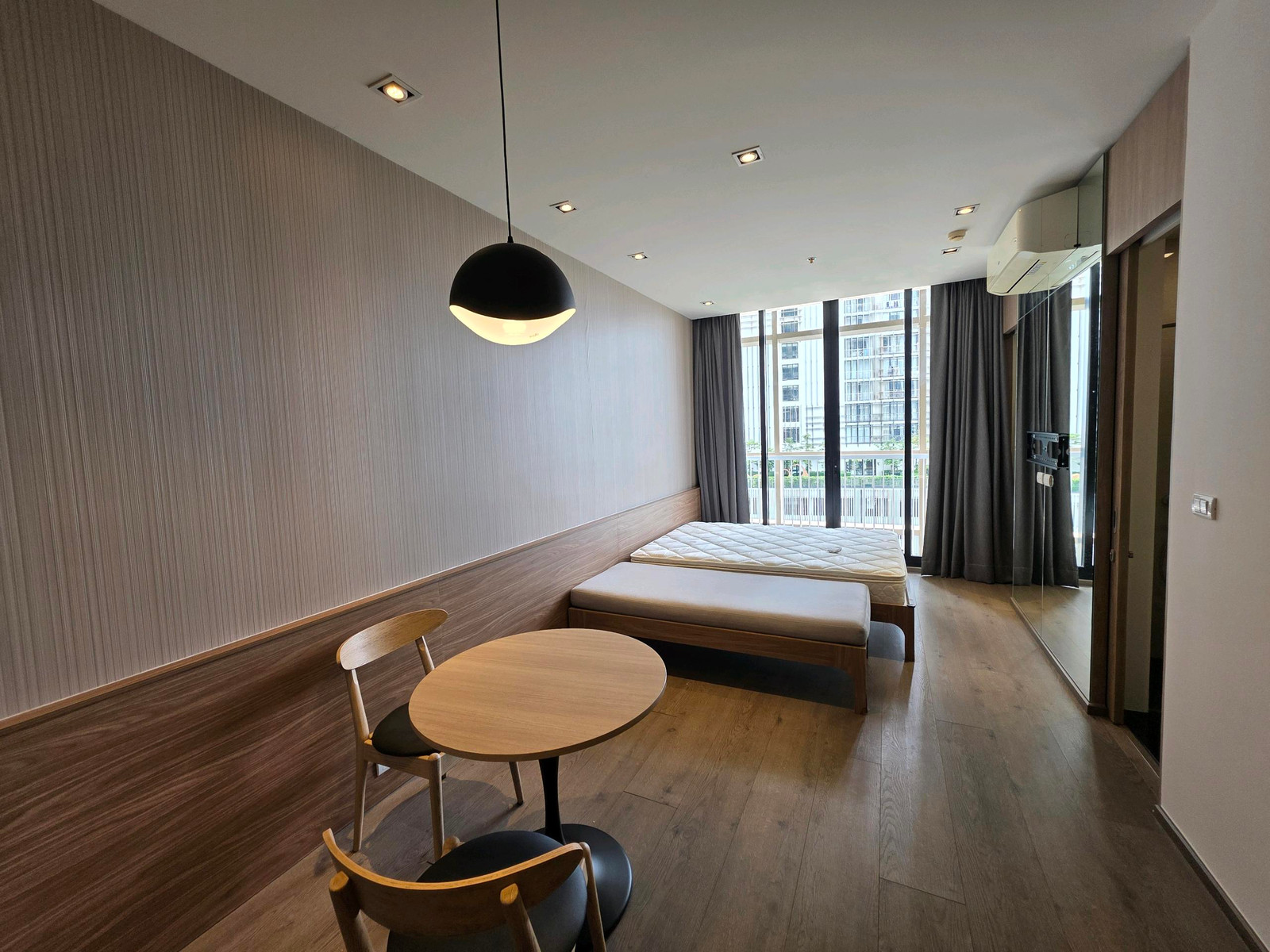 Re-sale 5.5 MB  28 sqm  Park origin phromphong – รูปที่ 3