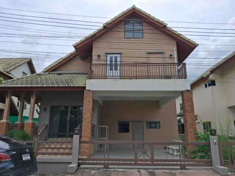 ขาย บ้านเดี่ยว คันทรีโฮม 1 ศรีราชา มีห้องใต้หลังคา ใกล้ J-PARK มอเตอร์เวย์