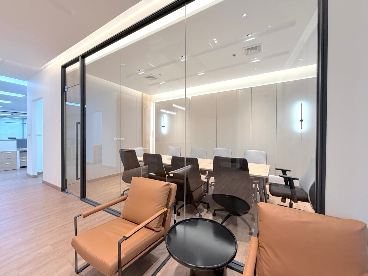 New Grade A Office, Fully Furnished – Near BTS Chong Nonsi / MRT Lumphini