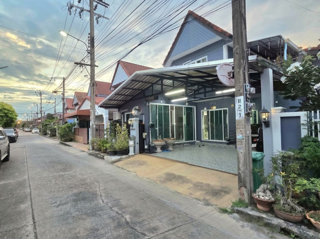 Two-story detached house for sale in Lan Thong 23/2 Village. Large house, affordable price. Near Lotus Tiwanon (Pak Kret). 50 sq.wa. – รูปที่ 2