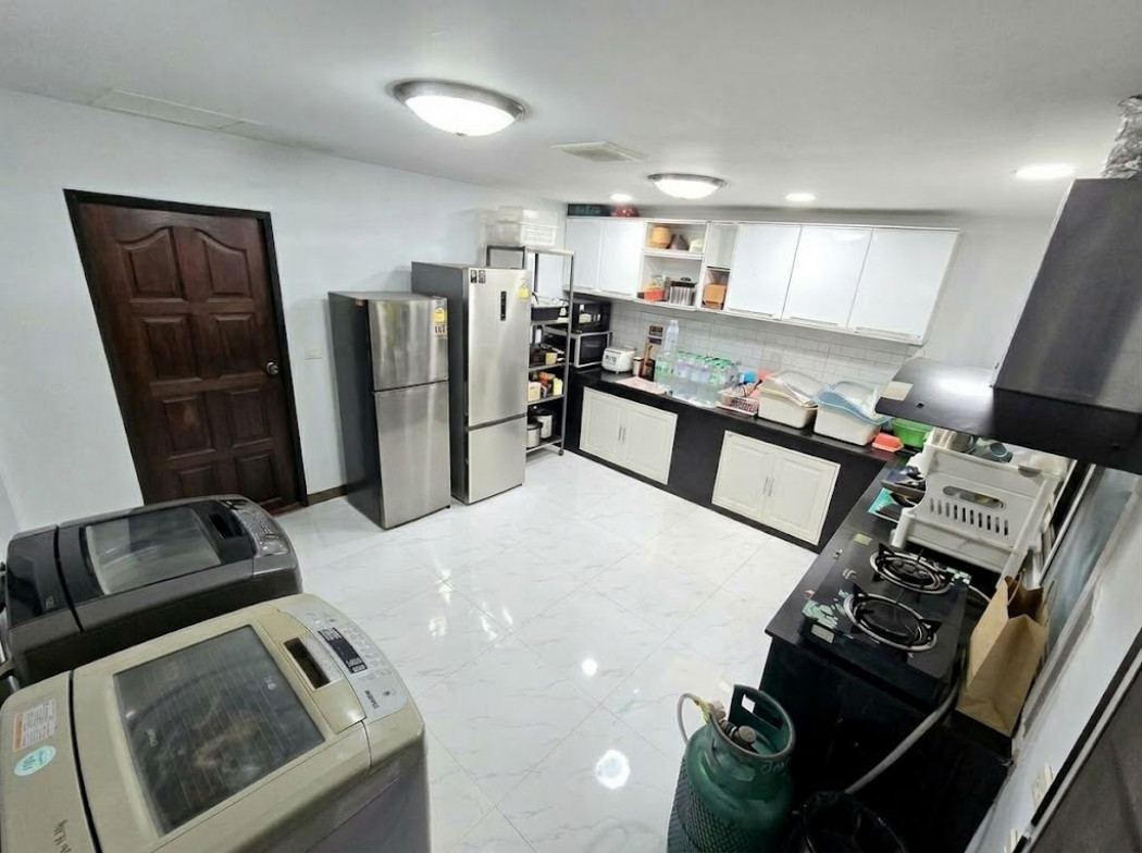 Two-story detached house for sale in Lan Thong 23/2 Village. Large house, affordable price. Near Lotus Tiwanon (Pak Kret). 50 sq.wa. – รูปที่ 4