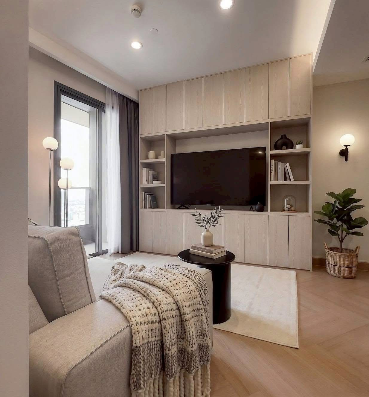 📢 (ขายเท่านั้น) THE LUMPINI 24 | SUKHUMVIT 24 🏙️ รายละเอียดห้อง * 2 ห้องนอน 2 ห้องน้ำ * 55 ตร.ม. * ชั้น 12 * ห้องรีโนเวทใหม่ทั้งห้อง พร้อมเข้าอยู่ * เฟอร์นิเจอร์ใหม่ครบชุด – รูปที่ 3