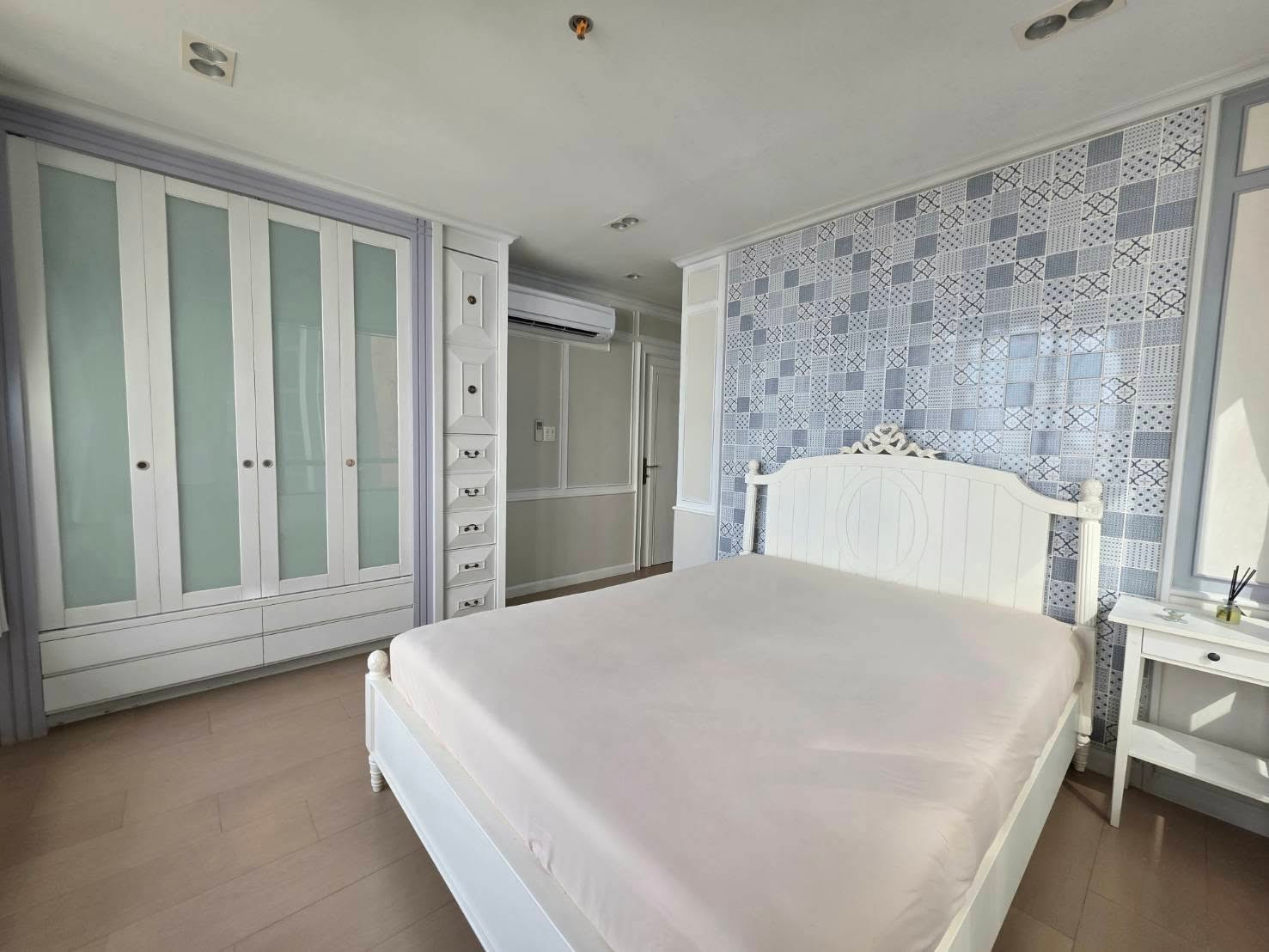 BLL-615✨MEGA DEAL✨ห้องว่าง✨ให้เช่าคอนโด Baan Piyasathon 53,000 THB/Month  – รูปที่ 3