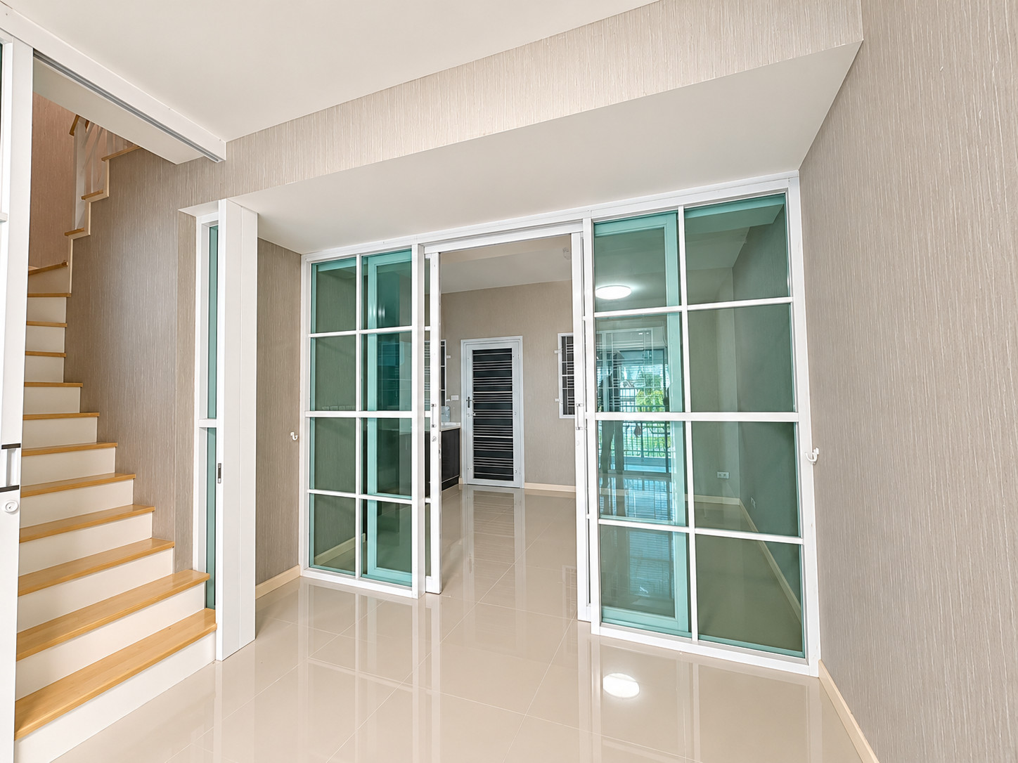 🏡 ทาวน์โฮม 3 ห้องนอน ราคา 2.32 ล้านบาท ทำเลสายไหม – รูปที่ 2