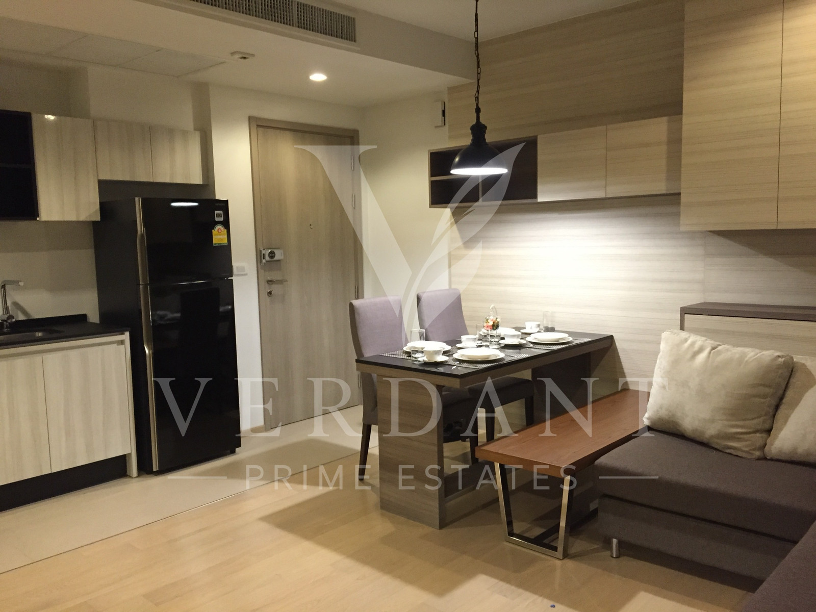 🏢 HQ Thonglor คอนโดขนาดใหญ่ 2 ห้องนอน 2 ห้องน้ำ 🏢 HQ Thonglor คอนโดขนาดใหญ่ 2 ห้องนอน 2 ห้องน้ำ
