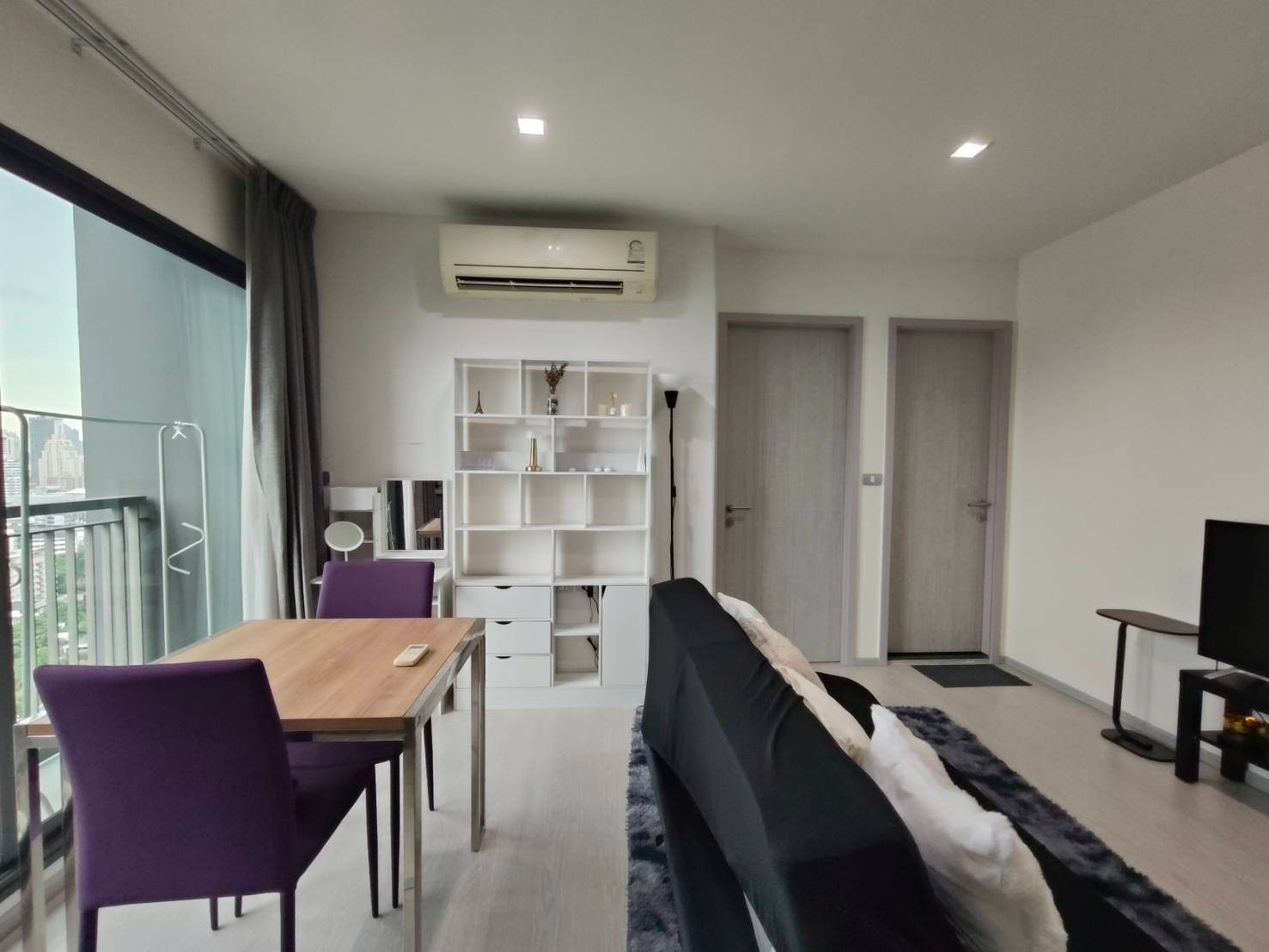 Rhythm Sukhumvit 36-38 / Unblocked view / Spacious 1 bed / Close to BTS Thonglor – รูปที่ 3