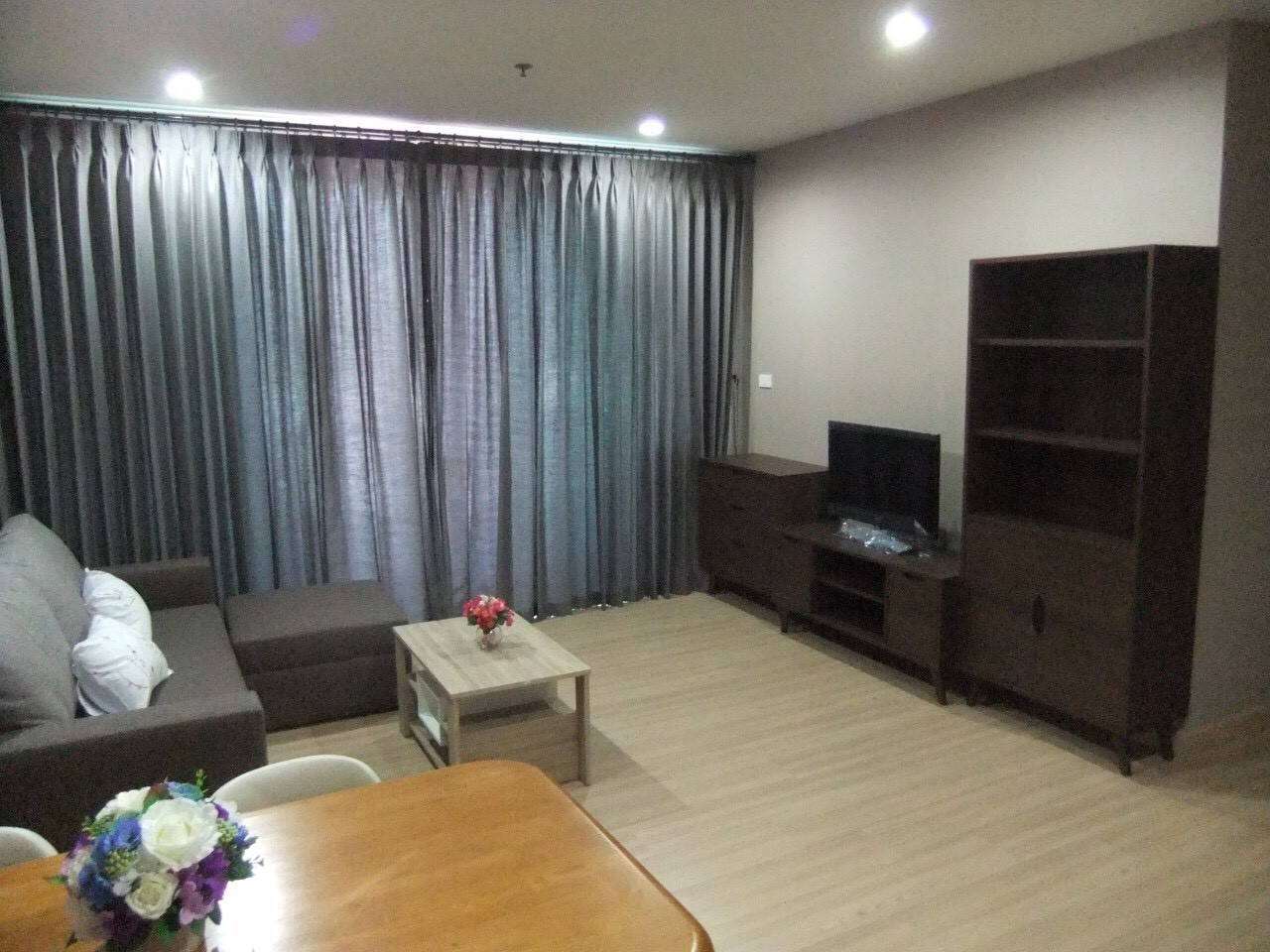 For rent Sriracha Condoview fully furnished (S11-0029) 