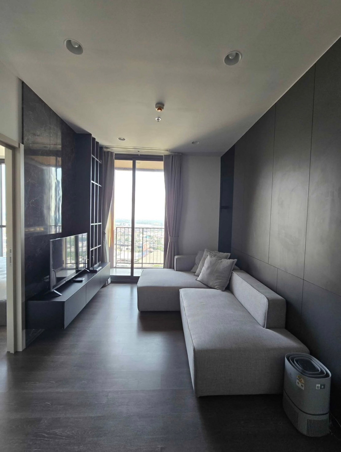 Best Price ✨ For sale OKA HAUS Sukhumvit 36 beautiful room high floor city view, ready to move in DS2657 | Line @Dstay