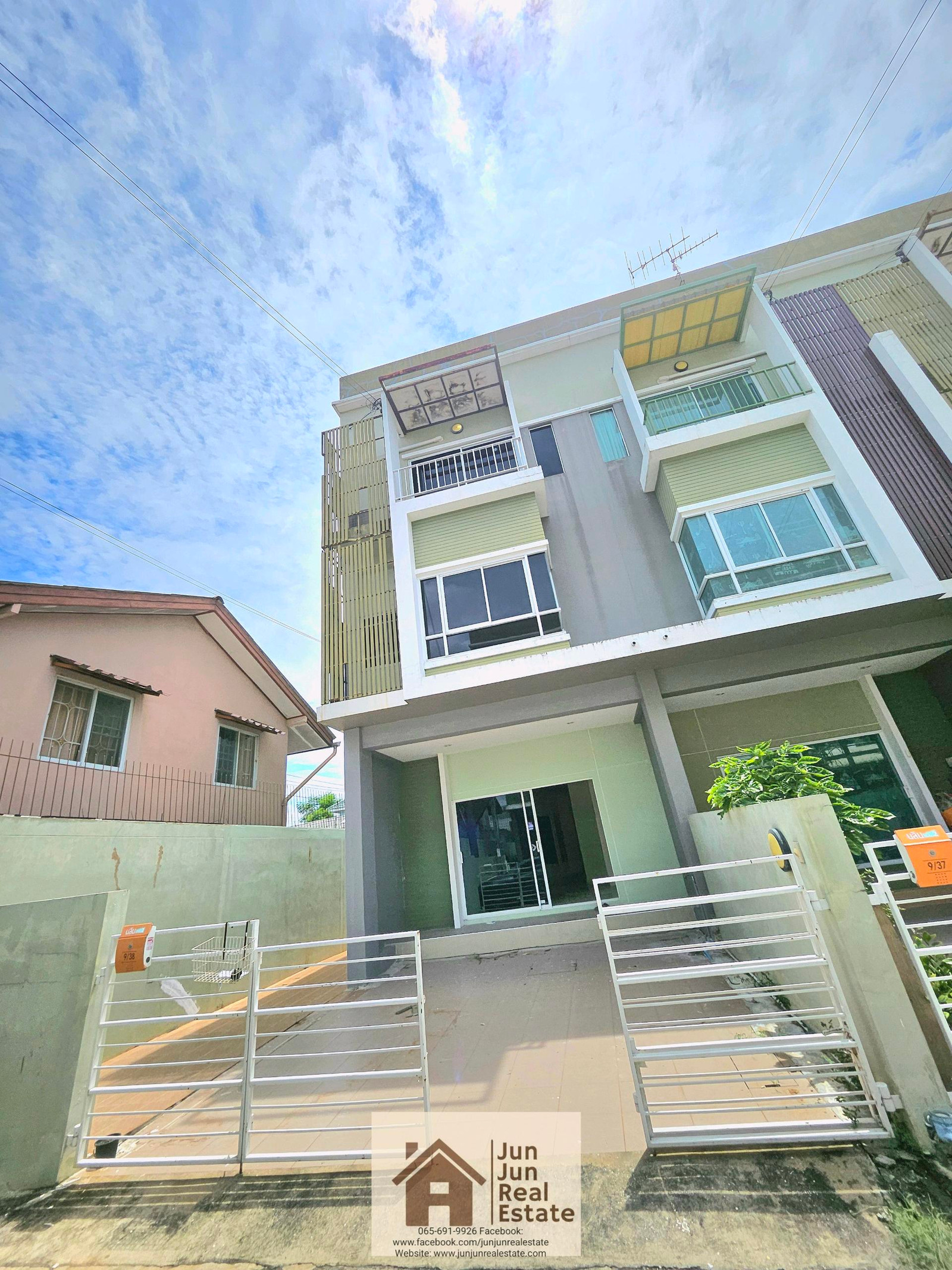 💥19,000/month💥 For rent: Nalin Avenue Ramkhumhaeng: Nalin Avenue Ramkhumhaeng, townhome, 3 floors, 32 sq m, corner unit, next to Ramkhamhaeng Road.  Ready to move in!!! – รูปที่ 3