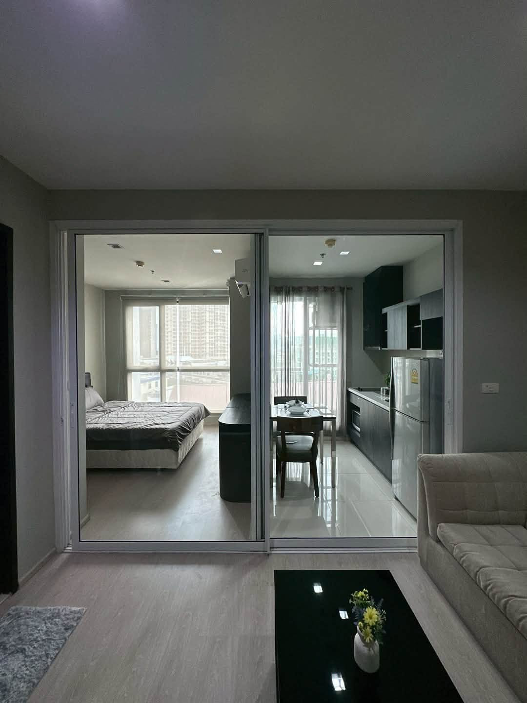 ขาย  RHYTHM Sukhumvit 44/1 ติด BTS พระโขนง 4,990,000 บาท 1 Bedroom 1 Bathroom 31 ตรม. (ชั้น7)