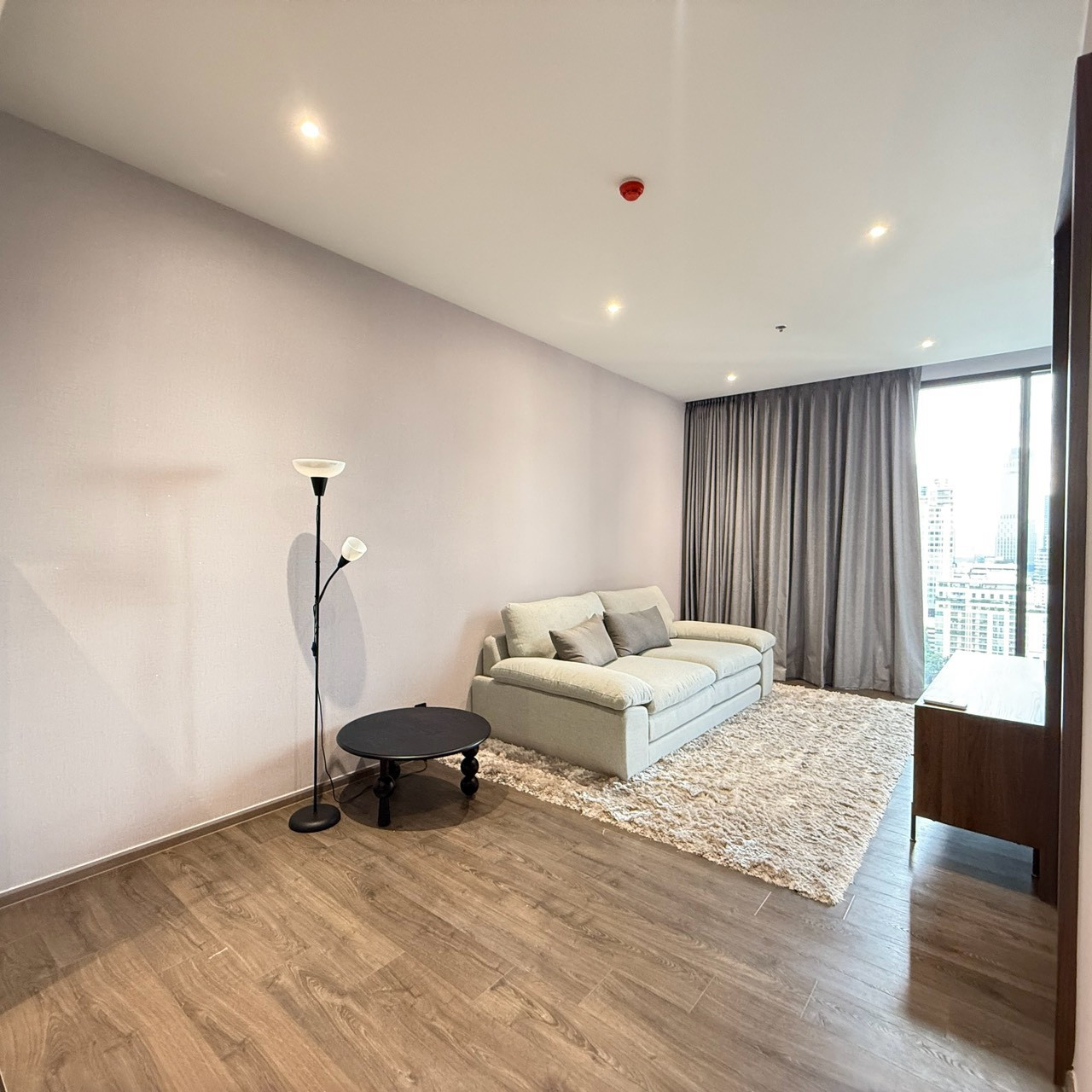 Hot Deal 1 bed Plus for rent at Romm Convent Hot Deal 1 bed Plus for rent at Romm Convent