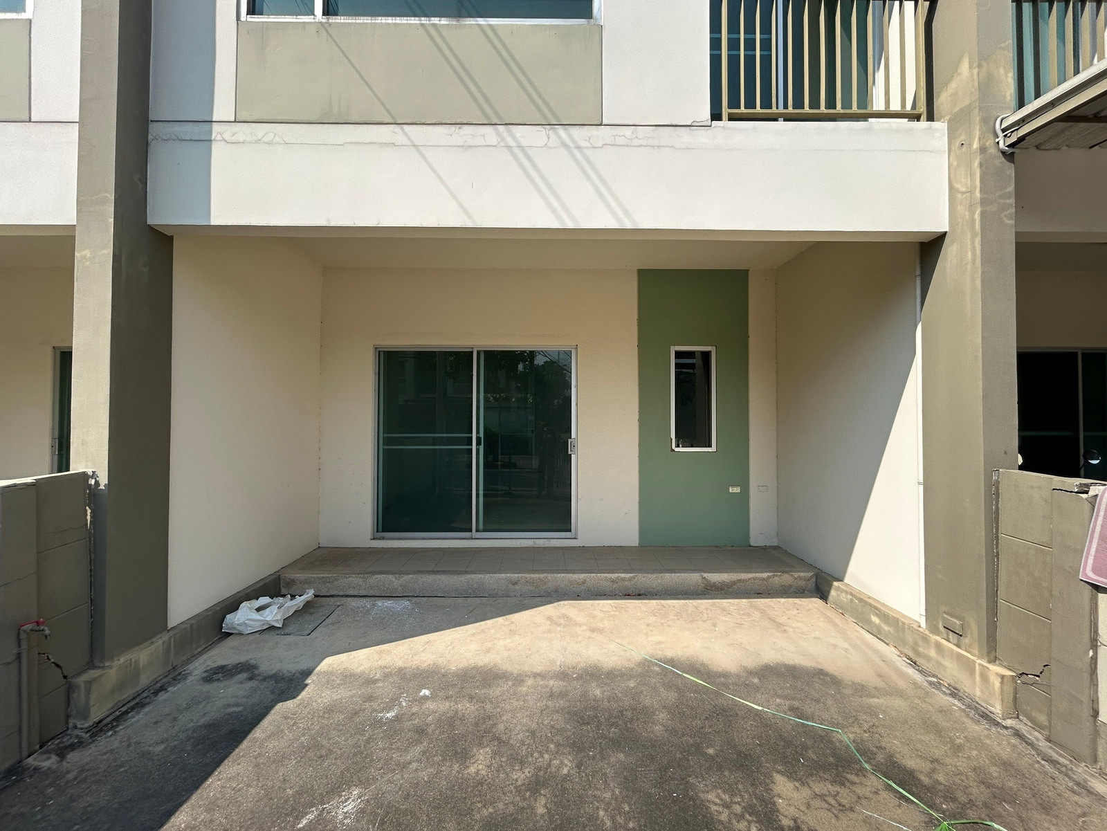 🏡 ทาวน์โฮม 2 ชั้น 3 ห้องนอน ราคา 2.57 ล้านบาท เชื่อมต่อถนนเพิ่มสิน ถนนสุขาภิบาล 5 และถนนวัชรพล