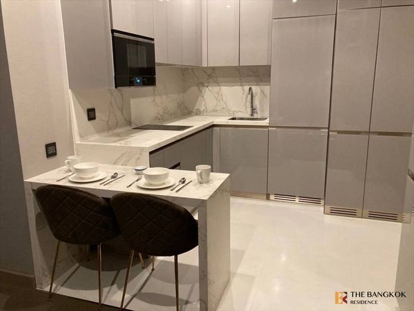 0 M Mrt -The esse at singha complex