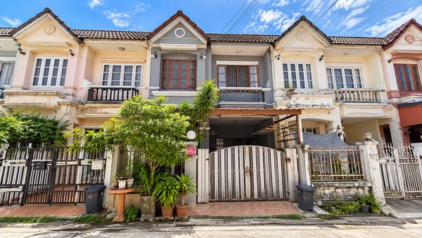 🏡 ทาวน์โฮม 2 ชั้น ราคาเบา ๆ เพียง 1.6 ล้านบาท เดินทางเชื่อมต่อรถไฟฟ้าสายสีชมพู สถานีตลาดมีนบุรีได้