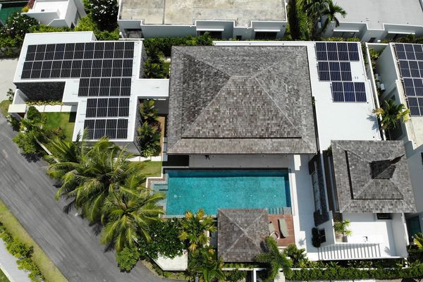 🏝️ Special opportunity! Own a luxury villa with 5 bedrooms, resort style 🌊✨